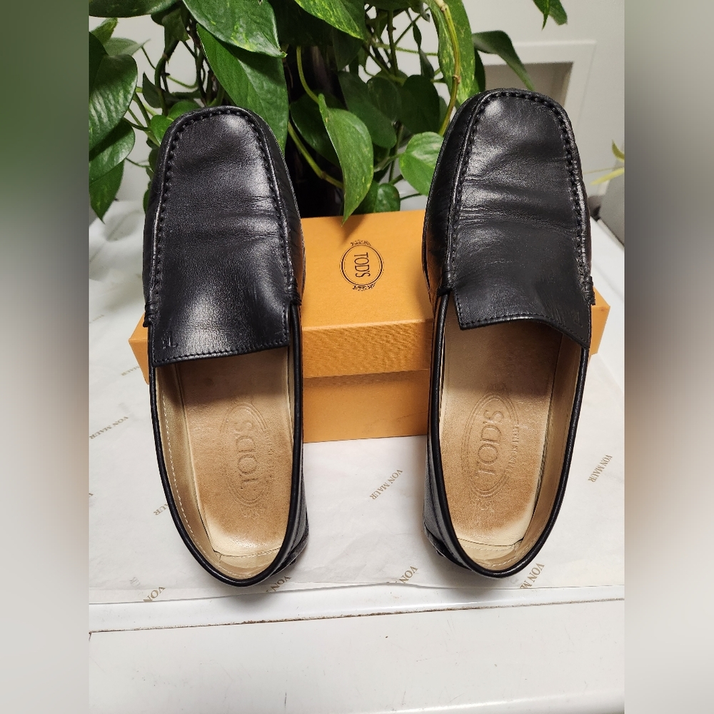 TODS brushed leather flats women's size 8